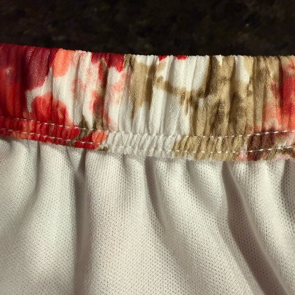 Laura Scott A-Line Skirt with Red and Green Floral Design - Picture 6 of 6